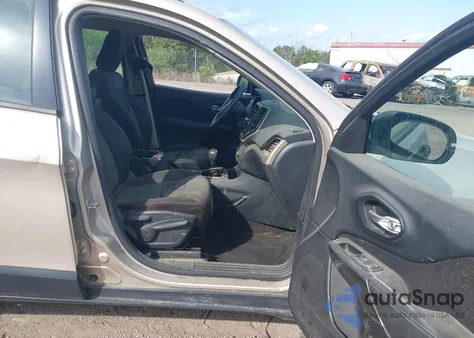 2015 Jeep Cherokee Sport из США, поврежденный, VIN 1C4PJLAB7FW732855